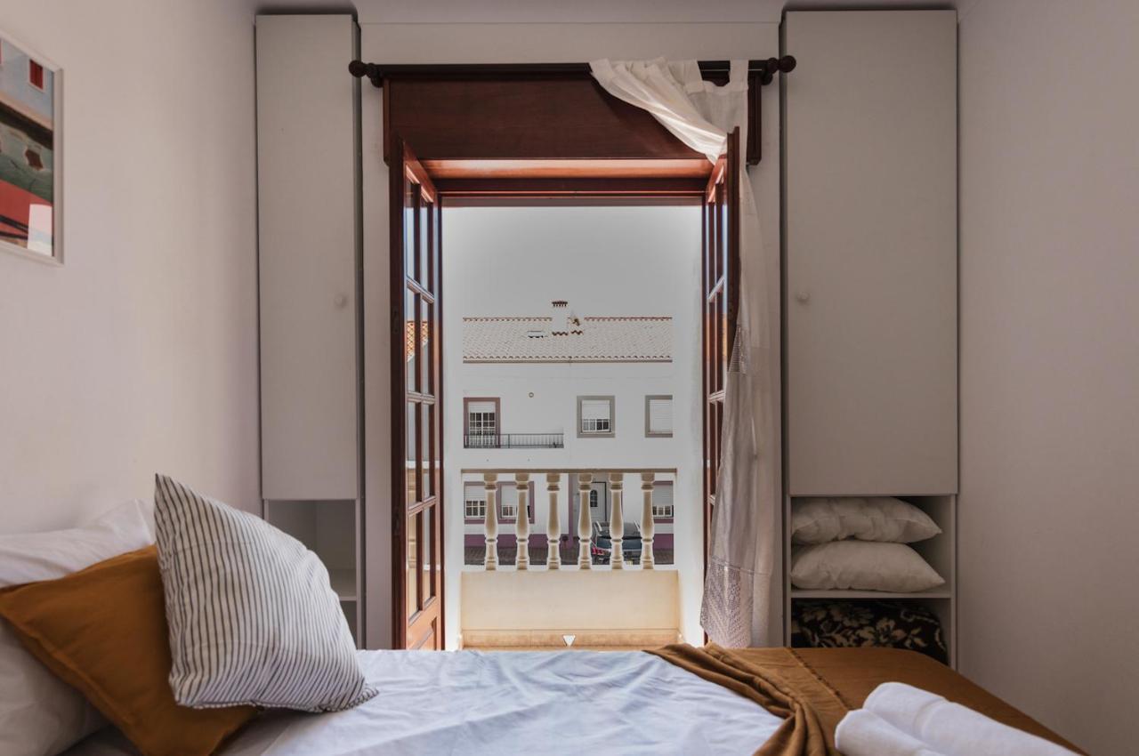 Ferienwohnung Zambujeira do Mar 4-Bed House Perfect for Families&Friends Exterior foto
