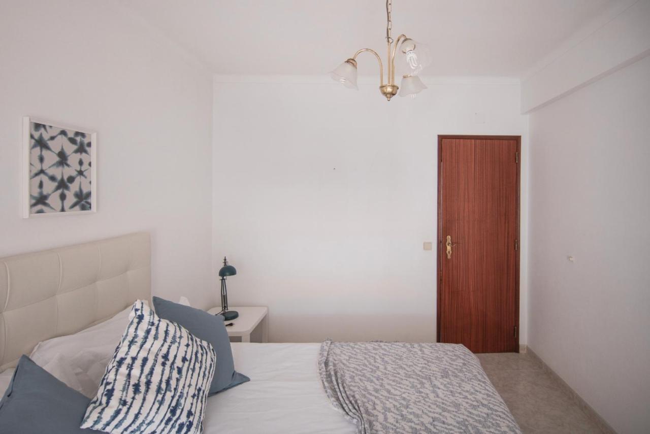 Ferienwohnung Zambujeira do Mar 4-Bed House Perfect for Families&Friends Exterior foto
